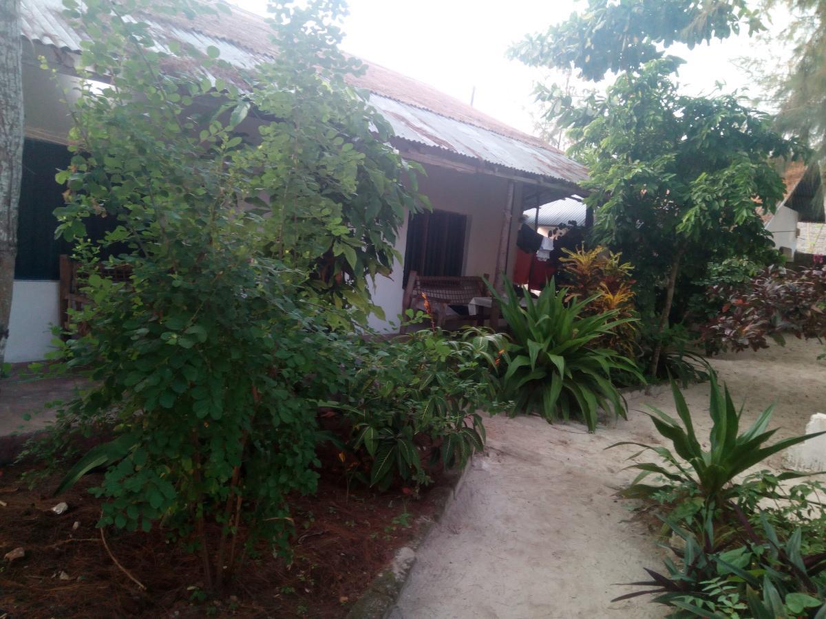 Asiya Beach Bungalow Nungwi Exterior foto